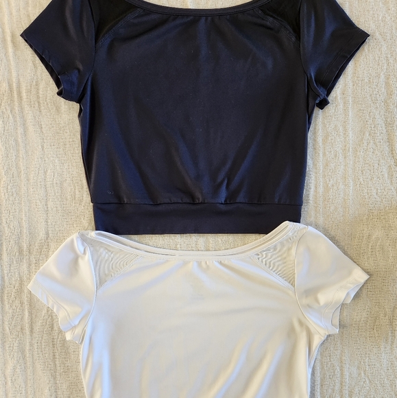 Set of Two Size Small Buffbunny Workout Tops - Picture 2 of 3